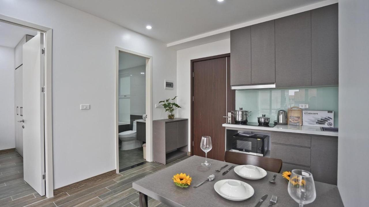Luxe Paradise Residence 32 To Ngoc Van Hanoi Exterior photo
